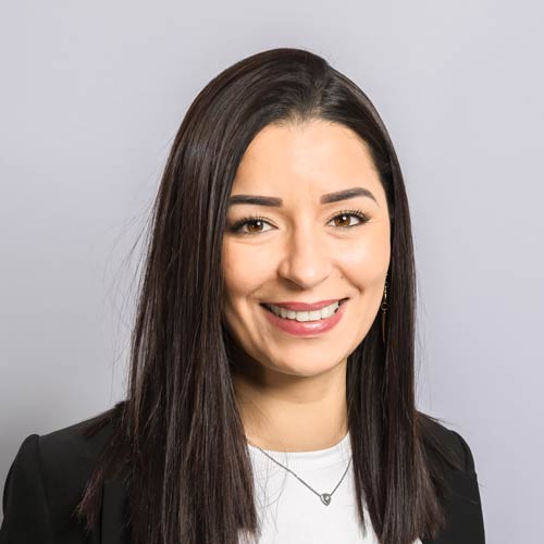 Portrait de Safaa Bayeux – Responsable logistique amont